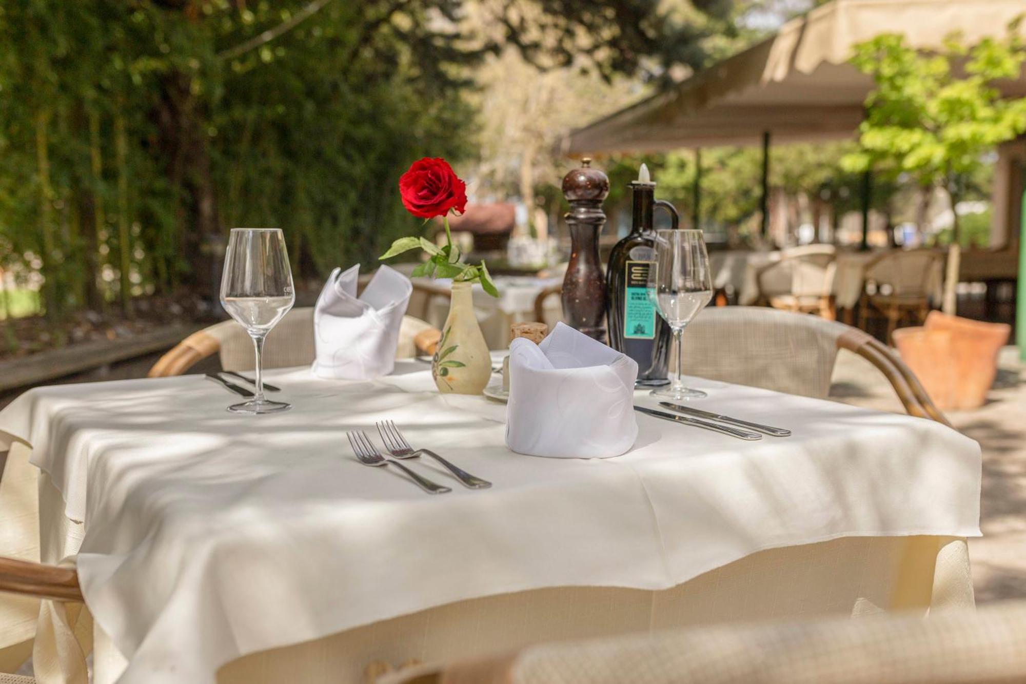Restaurant Bric Dekani Экстерьер фото