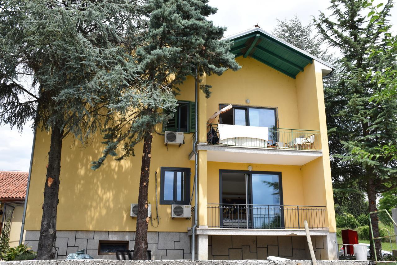 Restaurant Bric Dekani Экстерьер фото